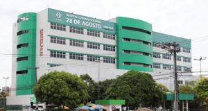 Governo decreta ponto facultativo no dia 23 de outubro, véspera do aniversário de ManausOs serviços públicos essenciais, como saúde e segurança, funcionarão normalmente nos dois dias. Governo decreta ponto facultativo no dia 23 de outubro, véspera do aniversário de Manaus