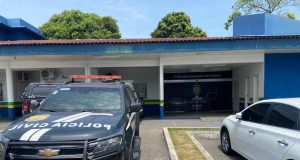 Homem é preso em Manaus por violência doméstica e ameaças a vizinhos Homem é preso em Manaus por violência doméstica e ameaças a vizinhos