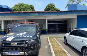 Homem é preso em Manaus por violência doméstica e ameaças a vizinhos Homem é preso em Manaus por violência doméstica e ameaças a vizinhos