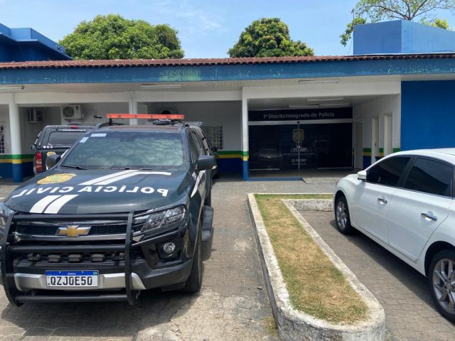 Homem é preso em Manaus por violência doméstica e ameaças a vizinhos Homem é preso em Manaus por violência doméstica e ameaças a vizinhos
