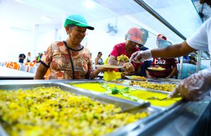 Isenção de R$ 1 do valor do Programa Prato Cheio passa a valer em todos os municípios em situação de alerta e emergênciaAo todo, 16 municípios que decretaram situação de alerta e emergência e possuem o Programa Prato Cheio serão beneficiados com a isenção. Isenção de R$ 1 do valor do Programa Prato Cheio passa a valer em todos os municípios em situação de alerta e emergência