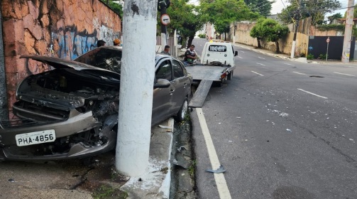 Acidente na Avenida Umberto Calderaro deixa um ferido e congestiona tráfego na Zona Centro-Sul de Manaus