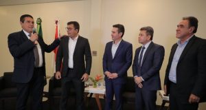 Amazonas conclui inscrição de projetos para serem atendidos na primeira fase do Novo PAC do Governo FederalProposta para pavimentação da BR-319 está entre as prioridades do Governo do Amazonas já apresentadas em março ao Governo Federal Amazonas conclui inscrição de projetos para serem atendidos na primeira fase do Novo PAC do Governo Federal