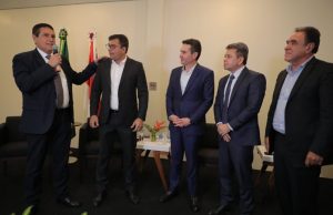 Amazonas conclui inscrição de projetos para serem atendidos na primeira fase do Novo PAC do Governo FederalProposta para pavimentação da BR-319 está entre as prioridades do Governo do Amazonas já apresentadas em março ao Governo Federal Amazonas conclui inscrição de projetos para serem atendidos na primeira fase do Novo PAC do Governo Federal