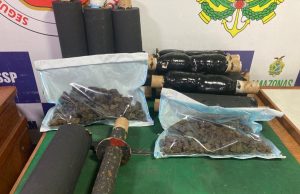 Base Arpão apreende 12 quilos de skunk escondidos em bobinas em CoariDroga avaliada em R$240 mil seria enviada para Manaus. Base Arpão apreende 12 quilos de skunk escondidos em bobinas em Coari