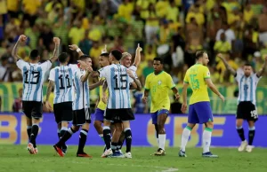Brasil perde para a Argentina em casaA Seleção Brasileira foi derrotada pela Argentina por 1 a 0. Brasil perde para a Argentina em casa
