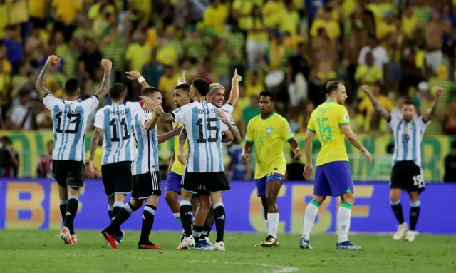 Brasil perde para a Argentina em casa Brasil perde para a Argentina em casa