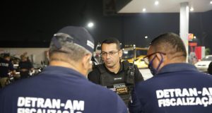 Detran Amazonas intensifica ações para inibir ‘rolezinhos’ em ManausEntre segunda (06/11) e quarta-feira (08/11) foram removidas mais de 70 motocicletas irregulares Detran Amazonas intensifica ações para inibir ‘rolezinhos’ em Manaus