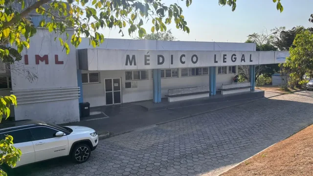 Homem é morto a facadas durante discussão em restaurante de Manaus