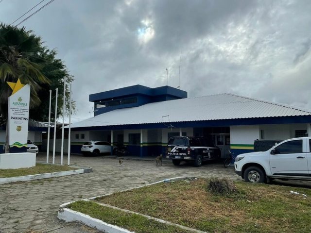 Idosa de 65 anos é resgatada da casa do companheiro violento em Parintins Idosa de 65 anos é resgatada da casa do companheiro violento em Parintins