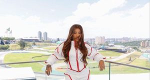 Ludmilla se manifesta após críticas por performance do Hino Nacional no GP do BrasilA cantora usou as redes sociais para se manifestar após ser criticada por sua performance. Ludmilla se manifesta após críticas por performance do Hino Nacional no GP do Brasil