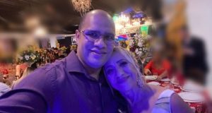 Mãe e filho morrem em acidente causado por ultrapassagem proibidaDois carros colidem frontalmente na rodovia RR-205, em Boa Vista. Mãe e filho morrem em acidente causado por ultrapassagem proibida
