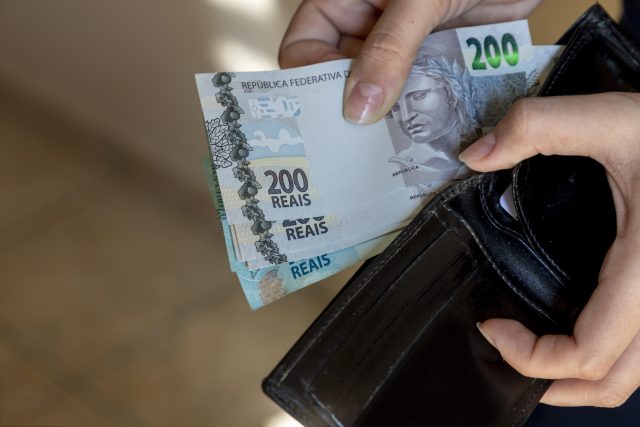 O que fazer se não recebeu a primeira parcela do 13º salário? O que fazer se não recebeu a primeira parcela do 13º salário? O que fazer se não recebeu a primeira parcela do 13º salário?