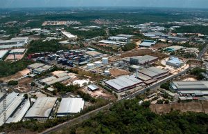 PIB do Amazonas cresce acima da média nacionalServiços e indústria tiveram destaque no PIB do Amazonas com crescimento de R$ 61,747 bilhões e de 41,859 bilhões, respectivamente. PIB do Amazonas cresce acima da média nacional