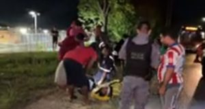 Em Manaus, três pessoas ficam feridas em acidente entre motos Três pessoas ficam feridas em acidente entre motos