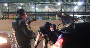 Veículos roubados são recuperados em Manaus em 24 horasCâmeras do "Paredão" ajudam PM a localizar carros e motos. Veículos roubados são recuperados em Manaus em 24 horas