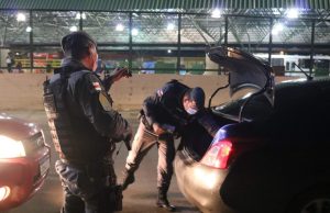 Veículos roubados são recuperados em Manaus em 24 horasCâmeras do "Paredão" ajudam PM a localizar carros e motos. Veículos roubados são recuperados em Manaus em 24 horas