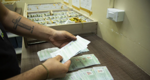 CNH Social 2023: Prazo de entrega da documentação na capital se encerra no dia 20 de dezembroA entrega deve ser feita na sede do Detran Amazonas, com agendamento prévio por meio do site Detran Digital. CNH Social 2023: Prazo de entrega da documentação na capital se encerra no dia 20 de dezembro