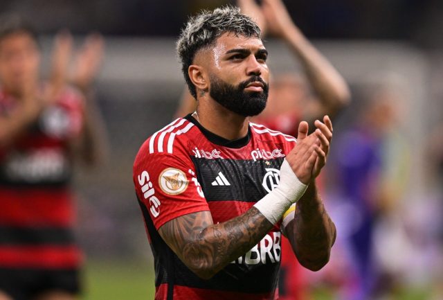 Corinthians quer tirar Gabigol do Flamengo, mas negócio é complexo