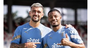 Flamengo e De La Cruz se encontram no Uruguai para fechar contratação Flamengo e De La Cruz se encontram no Uruguai para fechar contratação