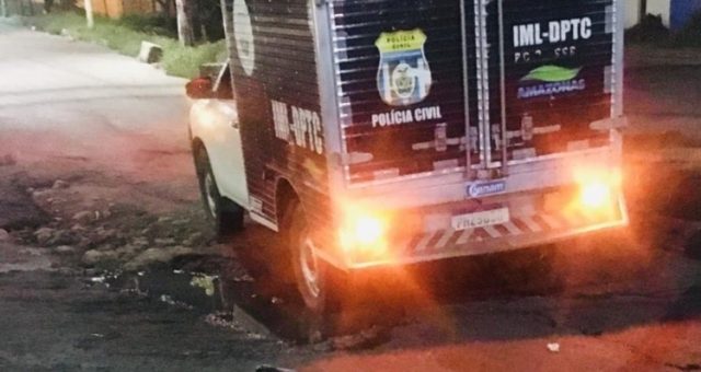 Homem é executado a tiros em ponte de Coari Homem é executado a tiros em ponte de Coari