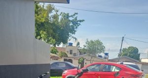 Homem é preso em flagrante após furtar três motocicletas de supermercadosA prisão ocorreu quando ele tentava furtar uma quarta motocicleta no estacionamento de um supermercado no bairro Jorge Teixeira. Homem é preso em flagrante após furtar três motocicletas de supermercados