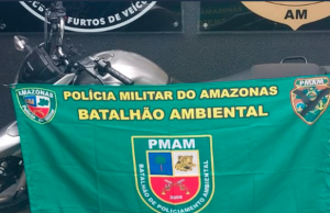 Homem é preso por receptação de motocicleta roubada em Manaus Homem é preso por receptação de motocicleta roubada em Manaus
