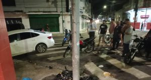 Motociclista morre após ser atingido por carro que avançou sinal vermelhoO acidente ocorreu na Avenida 7 de Setembro, no bairro Centro. Motociclista morre após ser atingido por carro que avançou sinal vermelho