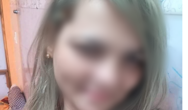 Mulher é assassinada a tiros na frente da mãe em Manaus Mulher é assassinada a tiros na frente da mãe em Manaus