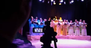 ‘Natal em Rede’ leva espetáculo natalino para a população do interior do AmazonasA ação inédita faz parte do “Mundo Encantado do Natal” e beneficia 19 localidades que contemplam as Salas de Cultura do Governo do Estado. Natal em Rede’ leva espetáculo natalino para a população do interior do Amazonas