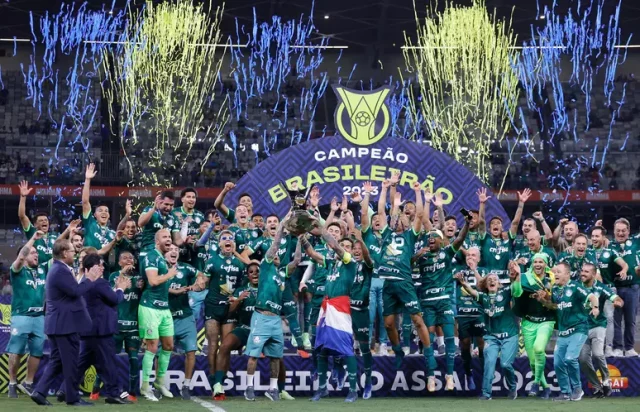 Palmeiras conquista bicampeonato brasileiro com arrancada heroica