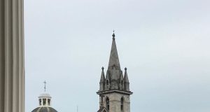 Secretaria de Cultura alerta para interdições de ruas no Centro durante celebração de Natal, na tarde desta sexta-feiraDevido à procissão de Nossa Senhora Conceição, as ruas do entorno do Largo de São Sebastião são interditadas durante a passagem dos fiéis Secretaria de Cultura alerta para interdições de ruas no Centro durante celebração de Natal, na tarde desta