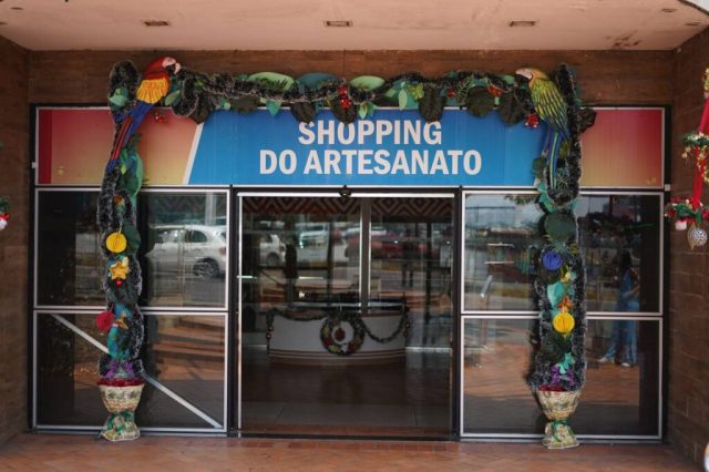 Shopping do Artesanato e Economia Solidária é opção para compra de presentes de natal