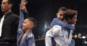 Vídeo: “Triunfo de Davi Emanuel: A Jornada Extraordinária do Campeão Mundial de ParaJiu-jitsu Kids” "Triunfo de Davi Emanuel: A Jornada Extraordinária do Campeão Mundial de ParaJiu-jitsu Kids"