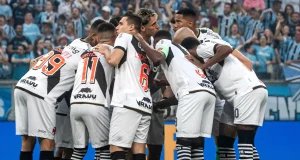 Vasco precisa vencer o Bragantino para evitar o rebaixamento Vasco precisa vencer o Bragantino para evitar o rebaixamento