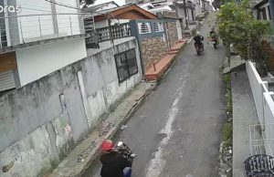 Vídeo: arrastões no bairro Japiim deixam moradores em pânicoUm vídeo divulgado nas redes sociais mostra três criminosos em ação. Vídeo: arrastões no bairro Japiim deixam moradores em pânico