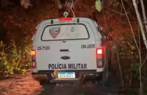 Corpo de homem é encontrado em estado avançado de decomposição na zona Leste de Manaus Corpo de homem é encontrado em estado avançado de decomposição na zona Leste de Manaus