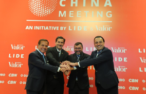 Em viagem à China, Wilson Lima busca atrair e ampliar investimentos para o AmazonasAtualmente, o Polo Industrial de Manaus possui nove empresas de origem ou que contam com investimento chinês e que geram mais de 5 mil empregos diretos. Em viagem à China, Wilson Lima busca atrair e ampliar investimentos para o Amazonas