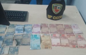 Homem é preso em motel após assaltar lanchonete no bairro Manoa Homem é preso em motel após assaltar lanchonete no bairro Manoa