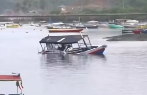 Naufrágio de barco na Bahia deixa ao menos cinco mortos e seis feridos Naufrágio de barco na Bahia deixa ao menos cinco mortos e seis feridos