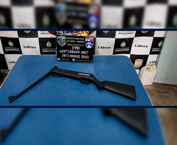 Polícia prende homem por tentar vender arma de fogo por aplicativo Polícia prende homem por tentar vender arma de fogo por aplicativo