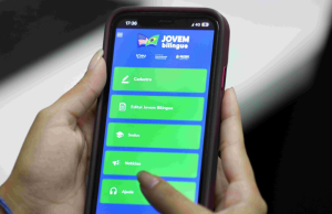 Secretaria de Educação do Amazonas e Icbeu lançam projeto Jovem BilíngueAlunos da 1ª série do Ensino Médio Regular da rede estadual poderão concorrer a 1 mil bolsas de estudo ofertadas. Secretaria de Educação do Amazonas e Icbeu lançam projeto Jovem Bilíngue