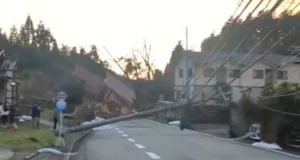 Terremoto de magnitude 6 atinge a mesma zona do tremor do Ano Novo no Japão Terremoto de magnitude 6 atinge a mesma zona do tremor do Ano Novo no Japão