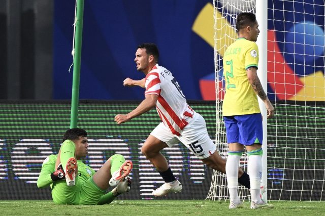 Brasil cede à pressão paraguaia e estreia com derrota no Pré-Olímpico Brasil cede à pressão paraguaia e estreia com derrota no Pré-Olímpico