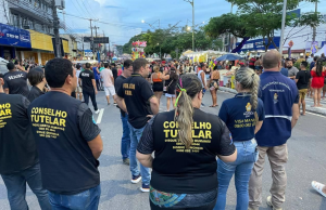 Carnaval na Floresta 2024: CIF encontra irregularidades em blocos de ruaSeis blocos foram fiscalizados pelos agentes da CIF. Carnaval na Floresta 2024: CIF encontra irregularidades em blocos de rua