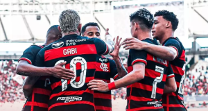 Flamengo domina o Volta Redonda e assume o segundo lugar no Carioca Flamengo domina o Volta Redonda e assume o segundo lugar no Carioca