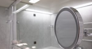 Homem é detido por divulgar fotos íntimas da ex após instalar câmera no banheiro da casa Homem é detido por divulgar fotos íntimas da ex após instalar câmera no banheiro da casa