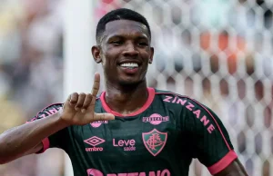 Lelê faz o gol e Fluminense retorna à liderança do Carioca Lelê faz o gol e Fluminense retorna à liderança do Carioca