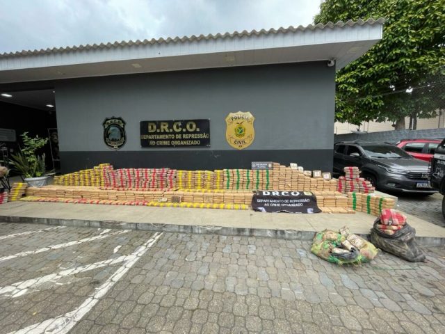 Operação Déjà Vu Polícia Civil do Amazonas apreende quase uma tonelada de drogas no rio Solimões