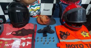 PMAM frustra assalto e prende quatro homens em Coari PMAM frustra assalto e prende quatro homens em Coari